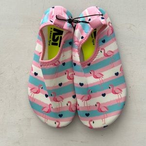 Girls Flamingo shoes NWT. Size 13.5 or size 6 or 8 1/2” long.